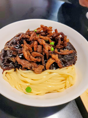 Photo Paik's Noodle Glenview - 3