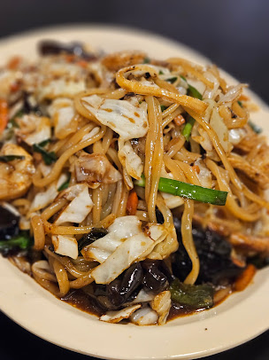 Photo Paik's Noodle Glenview - 8