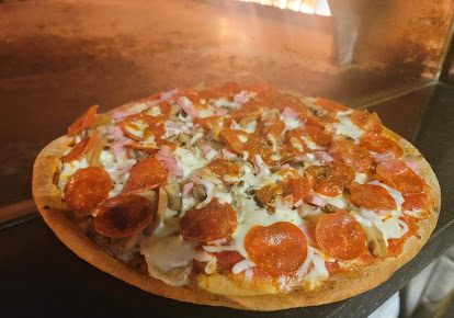 Photo Papa Mikes Brick Oven Pizza - 7