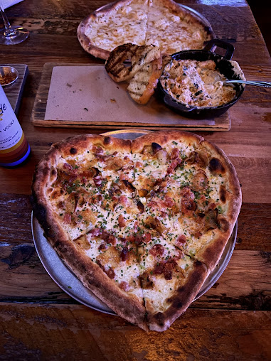 Photo Parlor Pizza Bar West Loop - 15