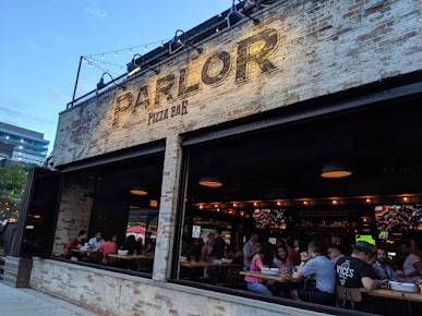 Photo Parlor Pizza Bar West Loop - 16