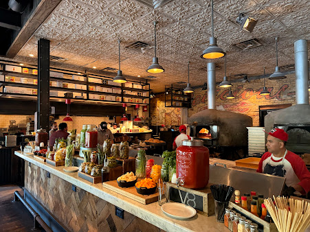 Photo Parlor Pizza Bar Wicker Park - 10