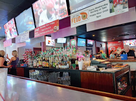 Photo Patricks Sports Bar Grill - 0