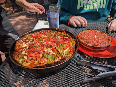 Photo Pequod's Pizza - 3