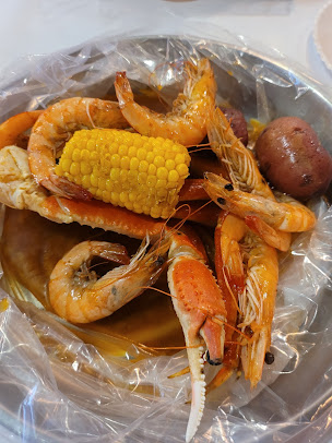 Photo Pier 17 Cajun Seafood Restaurant Bar - 18