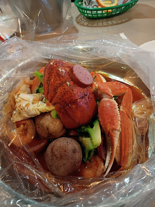Photo Pier 17 Cajun Seafood Restaurant Bar - 3