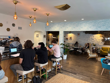 Photo Pops Cafe - 19