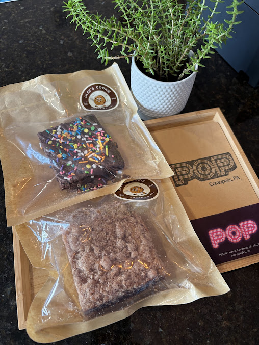 Photo Pops Cafe - 5
