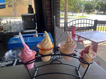 Photo Que Fresa Taqueria + Bar (Wesley Heights) - 9