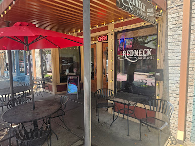 Photo Redneck Bar Grill - 4