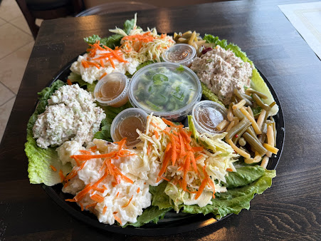 Photo Regal Kosher Deli Caterers - 1