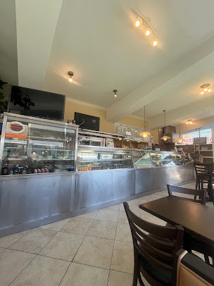 Photo Regal Kosher Deli Caterers - 5