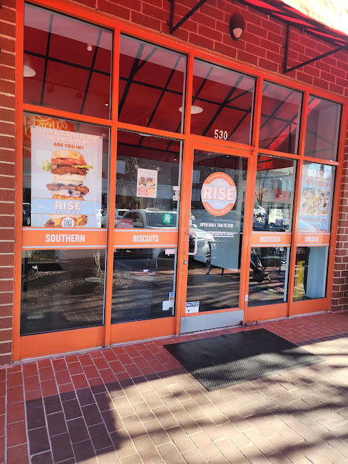 Photo Rise Southern Biscuits & Righteous Chicken - Raleigh Village District - 3