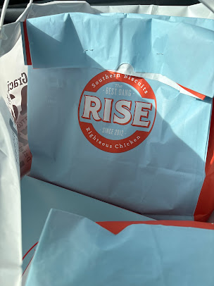 Photo Rise Southern Biscuits & Righteous Chicken - Raleigh Village District - 7