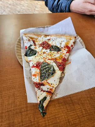 Photo Rocky's Pizzeria & Resturant - 7