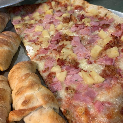 Photo Sal's Original Pizzeria Of Oneonta - 15