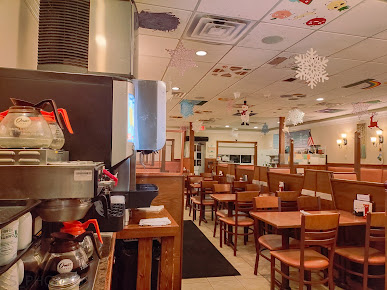 Photo Sassafras Restaurant Ice Cream Parlor - 2