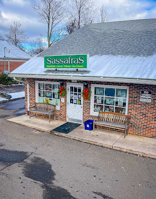 Photo Sassafras Restaurant Ice Cream Parlor - 8