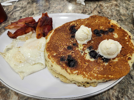 Photo Scrambles Cafe - 4