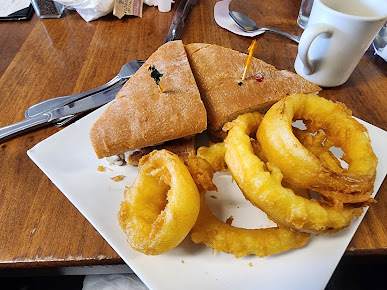 Photo Seabrisas Eatery - 10