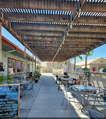 Photo Seabrisas Eatery - 3