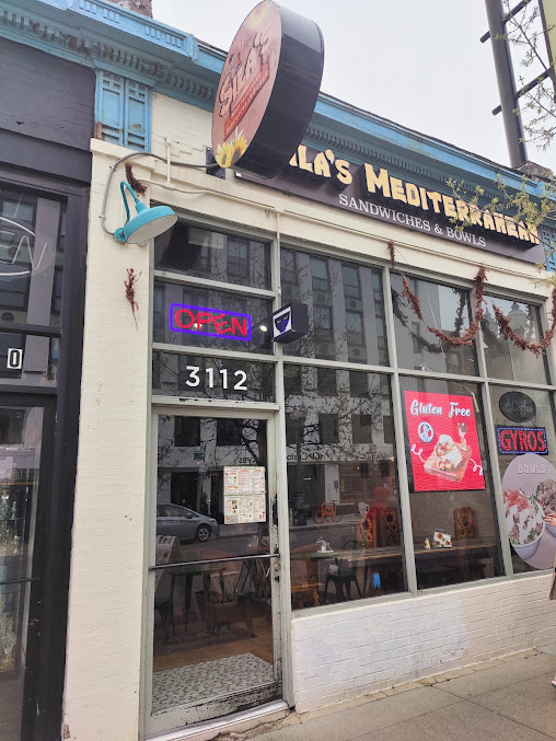 Photo Sila's Mediterranean Restaurant - 11