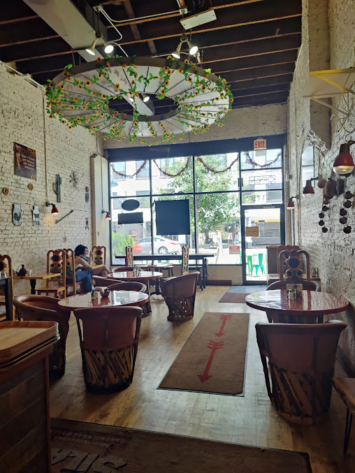 Photo Sila's Mediterranean Restaurant - 16
