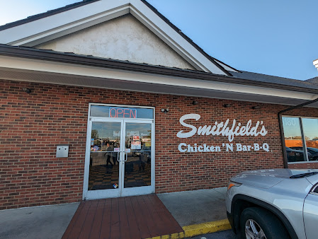 Photo Smithfield's Chicken 'N Bar-B-Q - 4