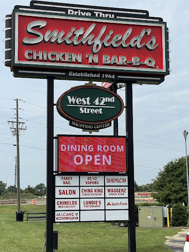 Photo Smithfield's Chicken 'N Bar-B-Q - 7