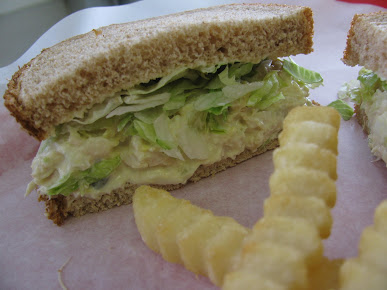 Photo Snoopy's Hot Dogs & More - 13