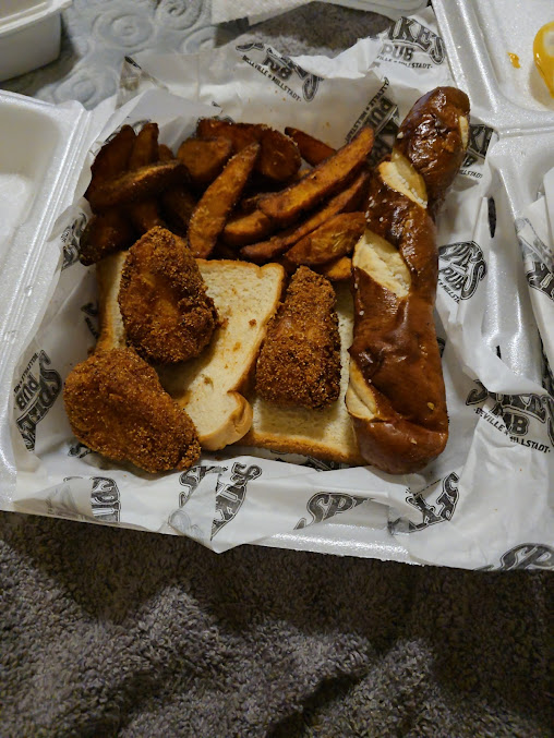 Photo Spikes Pub Grub - 3