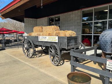 Photo State Farmers Market Restaurant - 6