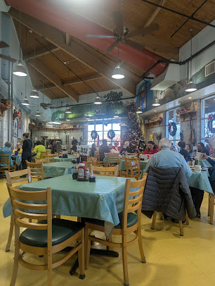 Photo State Farmers Market Restaurant - 9