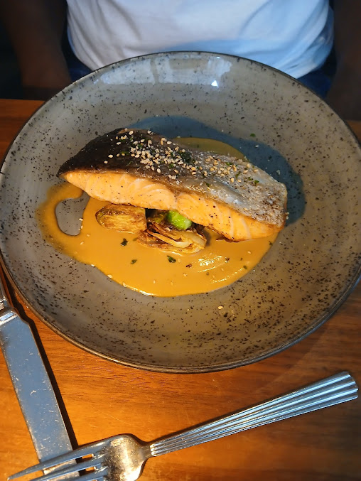 Photo State Grill And Bar - 18