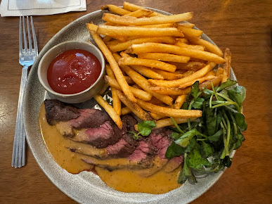 Photo State Grill And Bar - 6