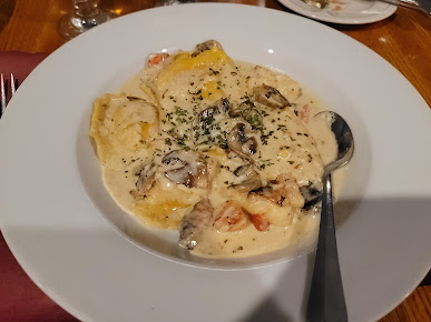 Photo Stonehedge Restaurant - 12