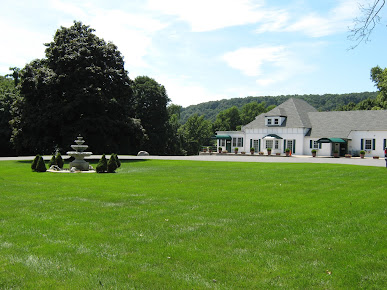 Photo Stonehedge Restaurant - 2