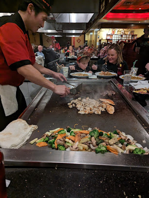 Photo Sumo Japanese Grill Sushi Bar - 10