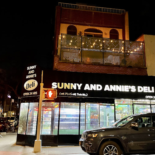 Photo Sunny & Annie's Deli - 7