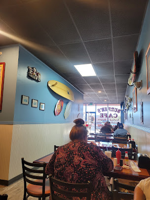 Photo Surfers Cafe - 3