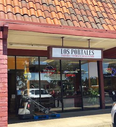 Photo Taqueria Los Portales - 4