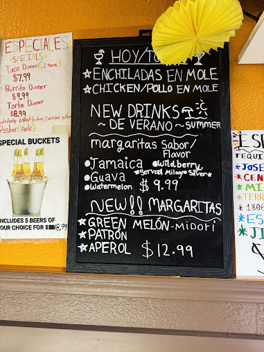 Photo Taquería Primo Chuki's - 12