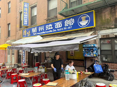 Photo Tasty Hand - Pulled Noodles - 15