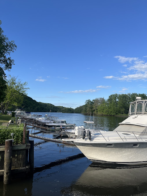 Photo The Anchorage Restaurant And Marina - 8