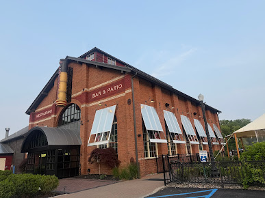Photo The Cornell Restaurant + Bar - 9