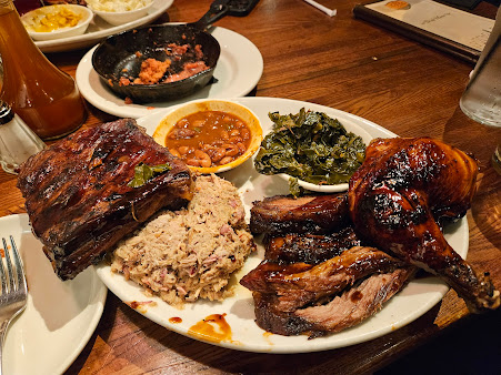 Photo The Pit Authentic Barbecue - 16