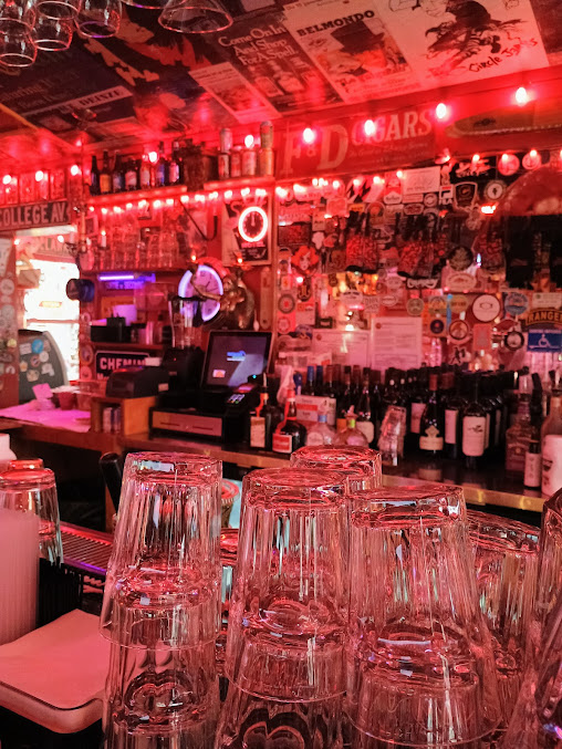 Photo The Red Bar - 4