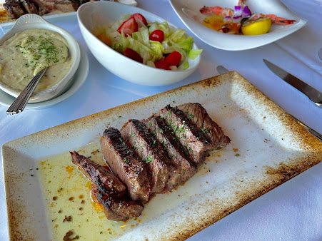 Photo The Signature Prime Steak & Seafood - 8