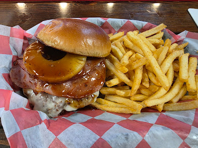 Photo Three65 Bar & Grill - 2