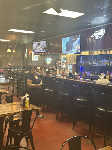 Photo Three65 Bar & Grill - 4